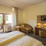 Hotel-gasthof Rose Penzion 4*