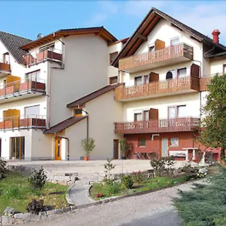 게스트하우스 Hotel-gasthof Rose